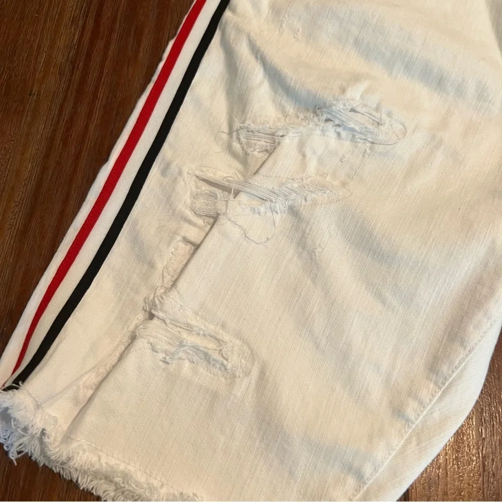 Legacy Edition Men’s Jordan Craig White Distressed Shorts Red Blue Stripe 36